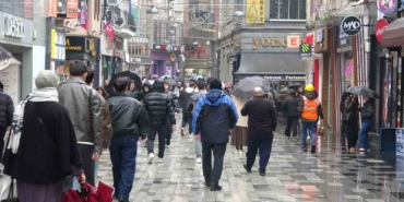 kis-mevsimi-solunum-yolu-enfeksiyonu-riskini-artiriyor-CE88JqXz.jpg