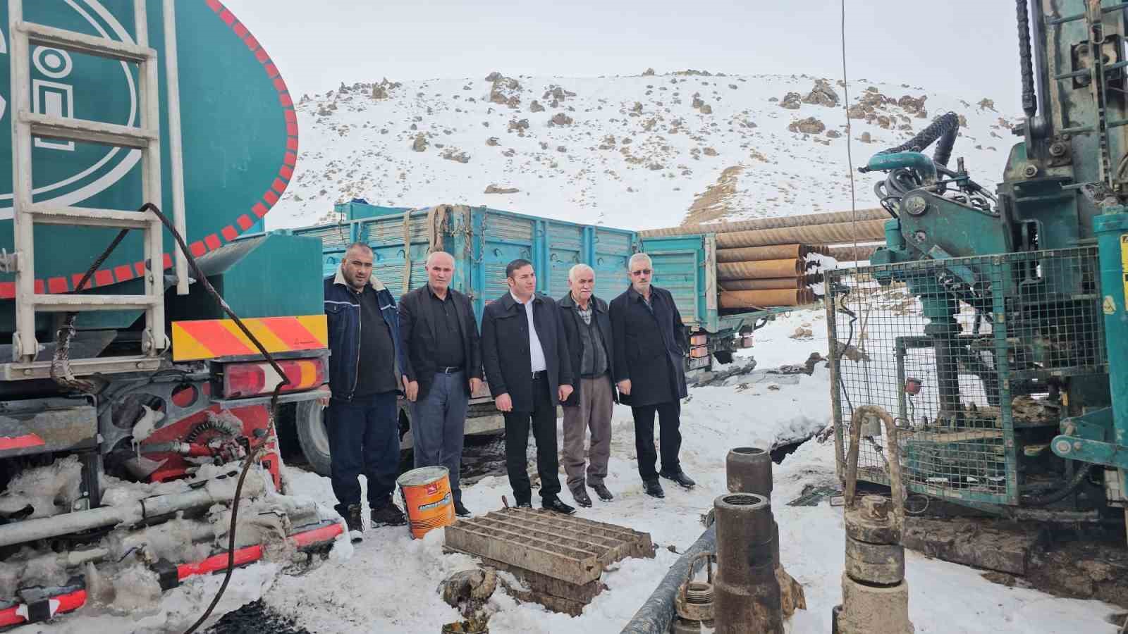 Kış ortasında içme suyu sorunu: Mahallenin suyu kurudu, belediye sondaj çalışması başlattı 8 kis ortasinda icme suyu sorunu mahallenin suyu kurudu belediye sondaj calismasi baslatti 4 zPQ6gdZk