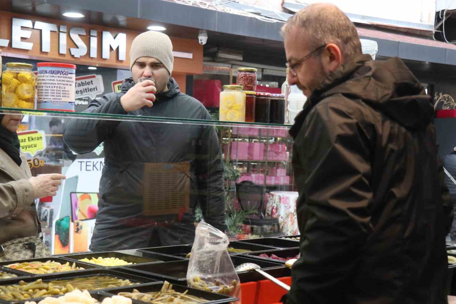 kis sofralarinin renkli lezzeti tursu vatandastan yogun ilgi goruyor 3