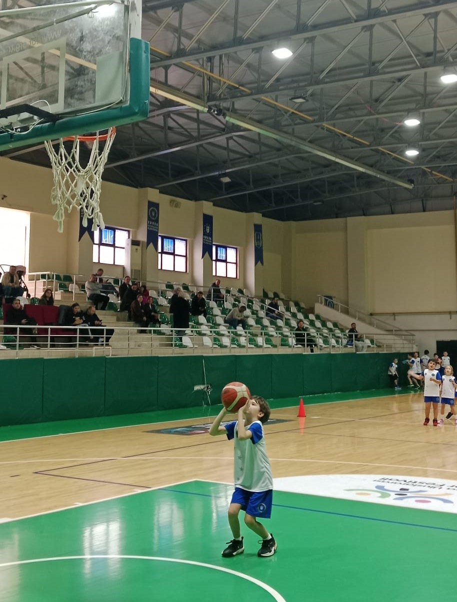 kis spor okullarinda sertifika heyecani 6 sTulaUpQ