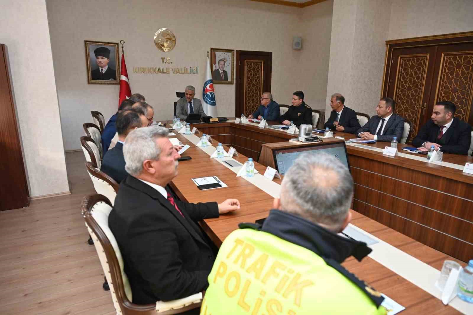 kis tedbirleri devrede 43 ilin gecis noktasinda denetimler artirildi 6 5QZycrMd
