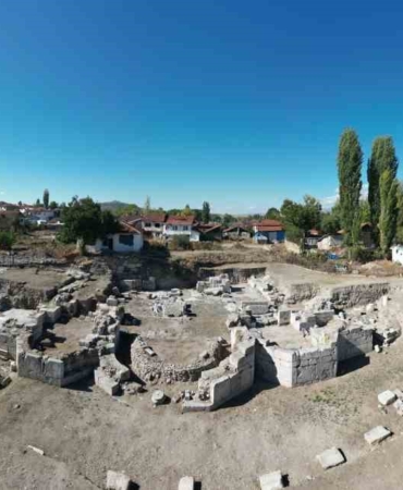 kisa-vadeli-kazilar-ilcenin-tarihine-ket-vuruyor-ELAP1NY3.jpg