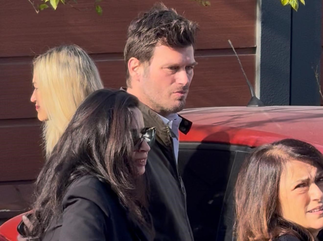 kivanc tatlitug ertesi gun benim yanima gelmeyi planliyordu 0 LZI8S19t