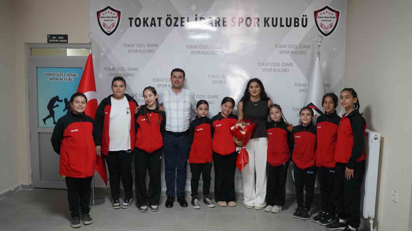 kiz cocuklarinin gures hayali nesrin basla buyuyor 3 efLYwsqM