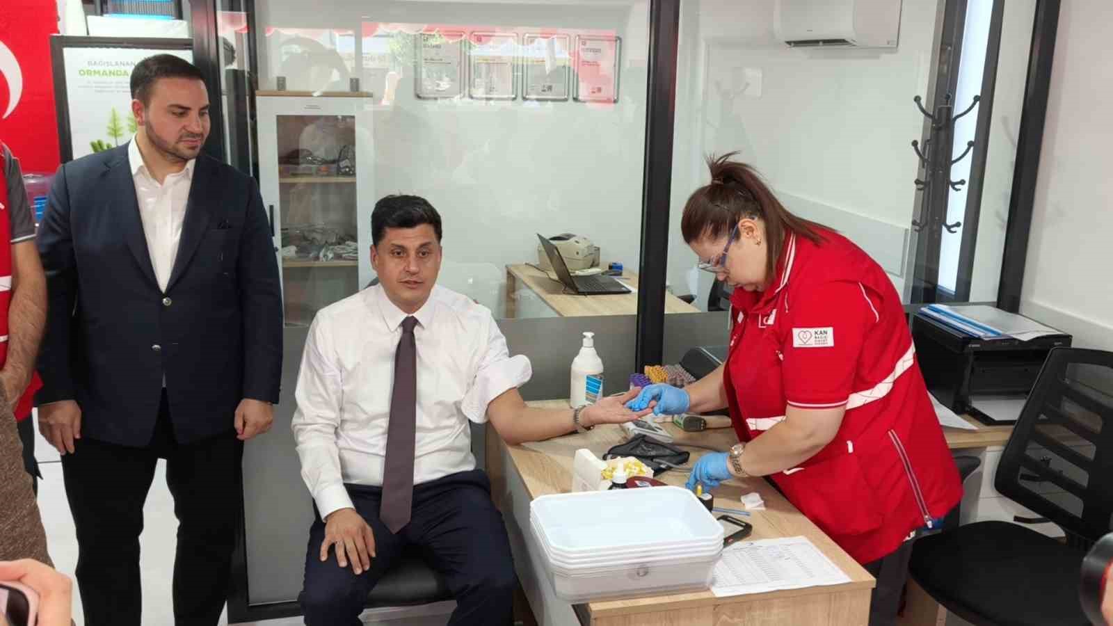 kizilay kan bagis merkezleri gunde ortalama 9 bin kan bagisi aliyor 4 Htiw1AbA