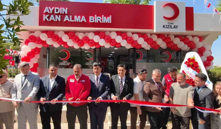 kizilay-kan-bagis-merkezleri-gunde-ortalama-9-bin-kan-bagisi-aliyor-5GzT6G2e.jpg