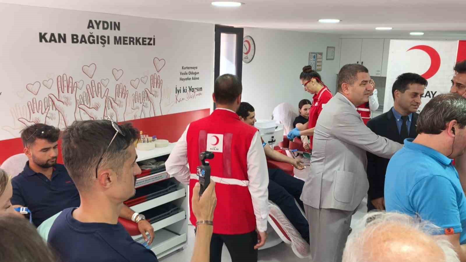 kizilay kan bagis merkezleri gunde ortalama 9 bin kan bagisi aliyor 6 ZFM7MYAS