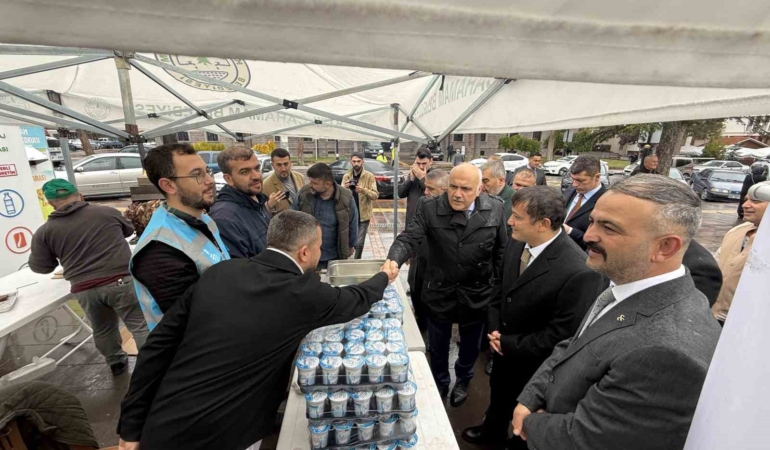 kizilcahamamdan-gazzeye-kardeslik-koprusu-yardim-sergisi-acildi-UR4TChKy.jpg