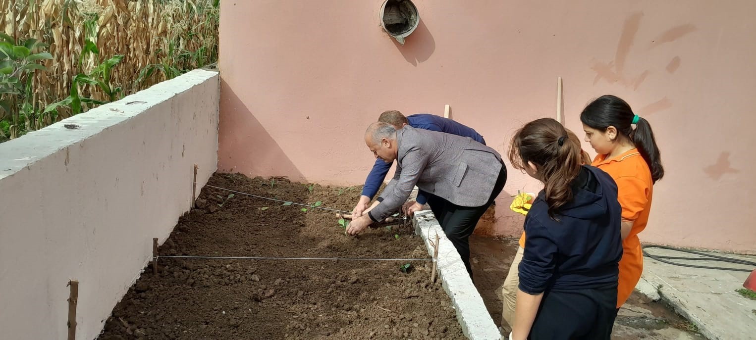 kizilirmak deltasinda cocuk ciftciler yetisiyor 4 NZ1Z8vlM