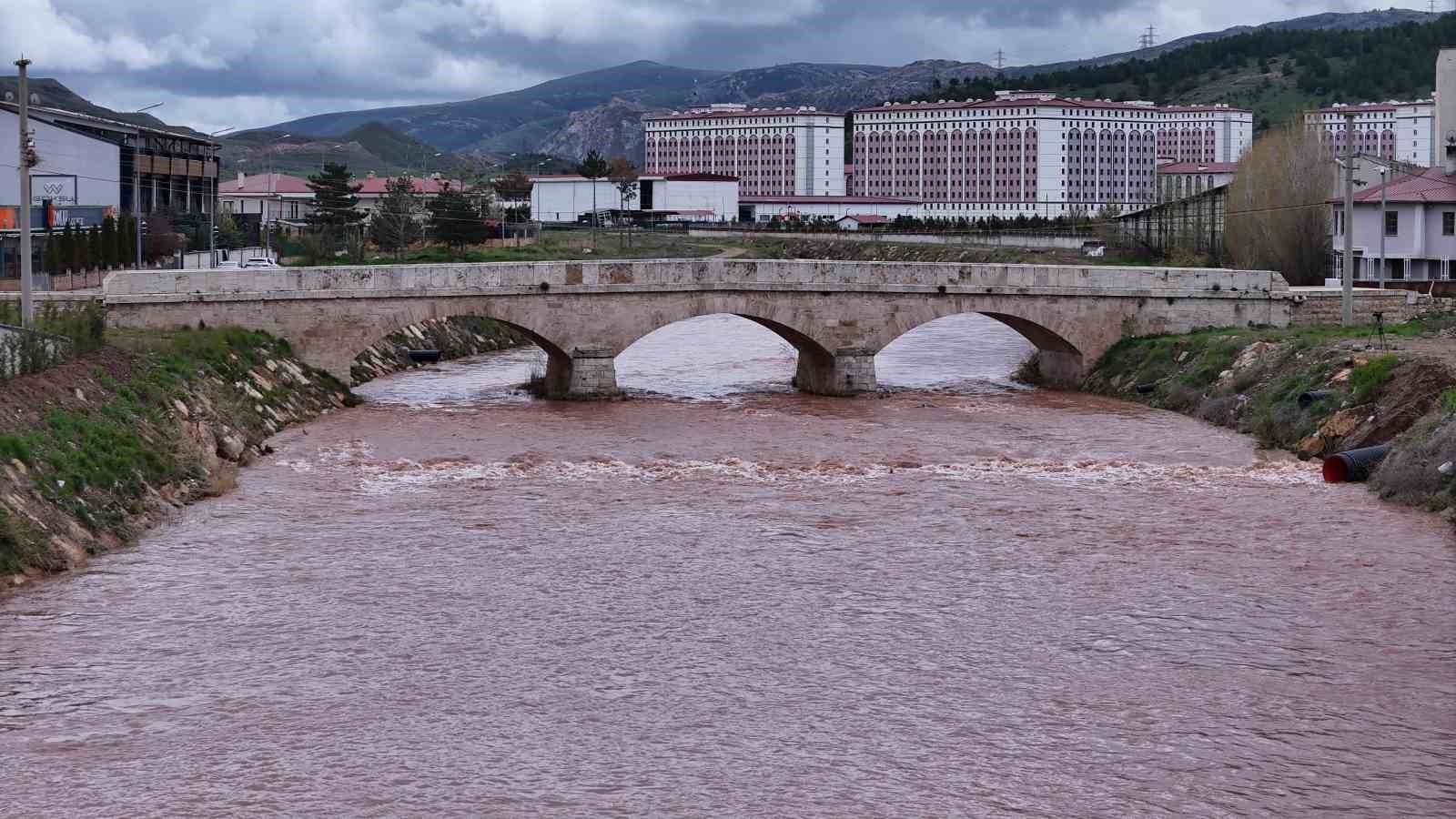 kizilirmaka rengini veren fadlum irmagi 8 ay sonra yeniden costu 7 aSlQBMq4