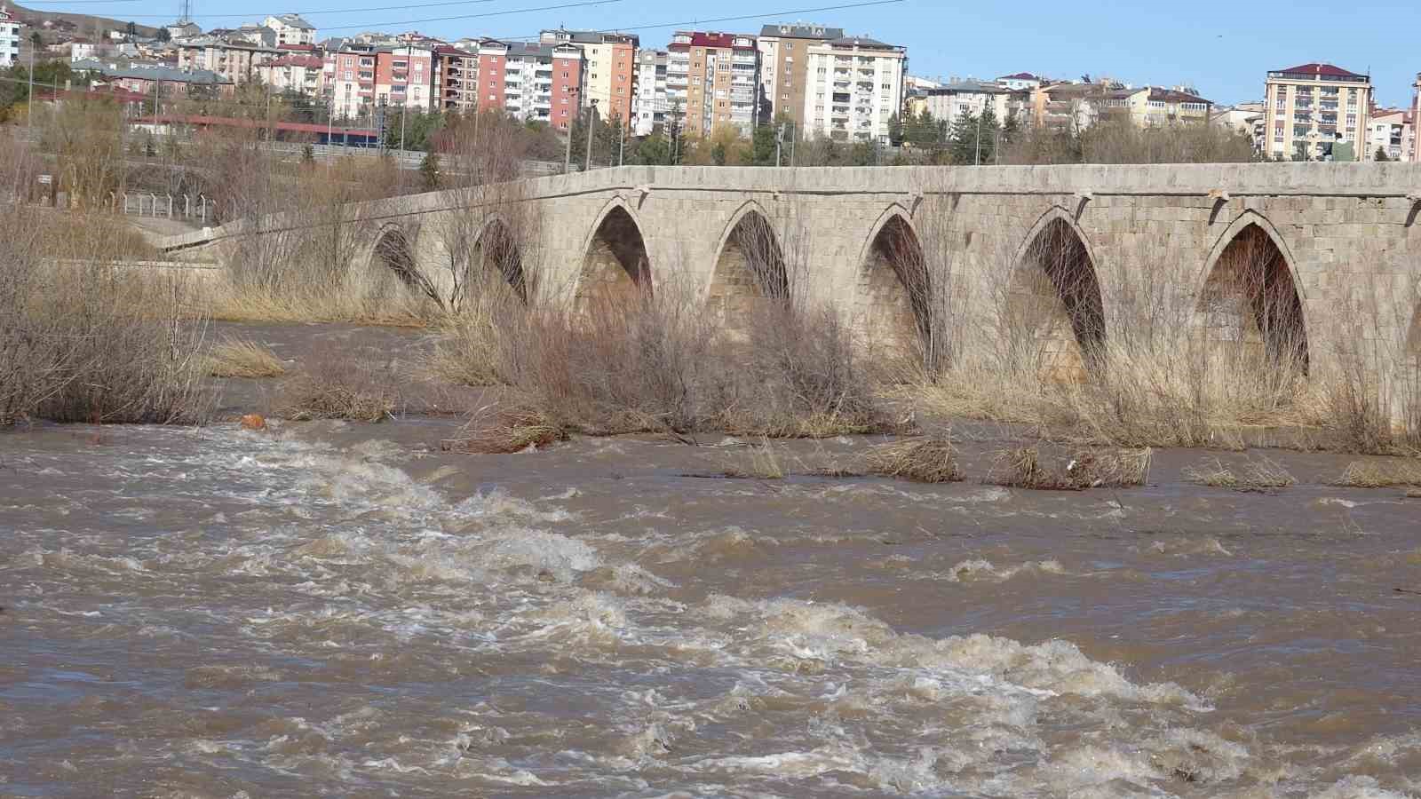kizilirmakin debisi son 15 yilin en yuksek seviyesine ulasti 3 JAQM1m7Q