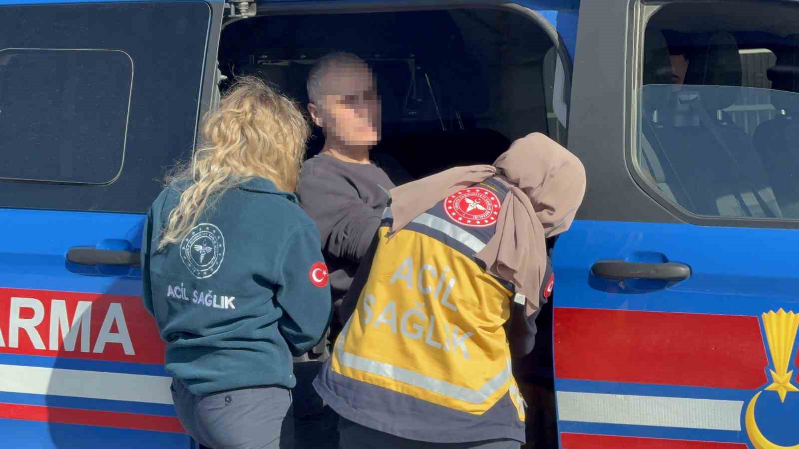 Kızına kahvaltıya giderken feci son: Kaza anı güvenlik kamerasında 11 kizina kahvaltiya giderken feci son kaza ani guvenlik kamerasinda 7 t5m1uNwp