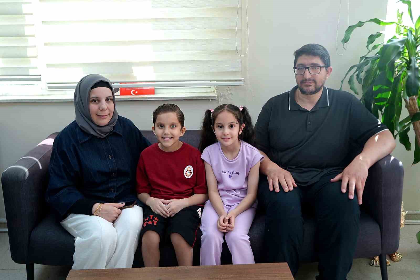 Kızını karaciğer nakli beklerken kaybetti, oğlu organ bağışıyla hayata tutundu 9 kizini karaciger nakli beklerken kaybetti oglu organ bagisiyla hayata tutundu 5 ubOJWfL8