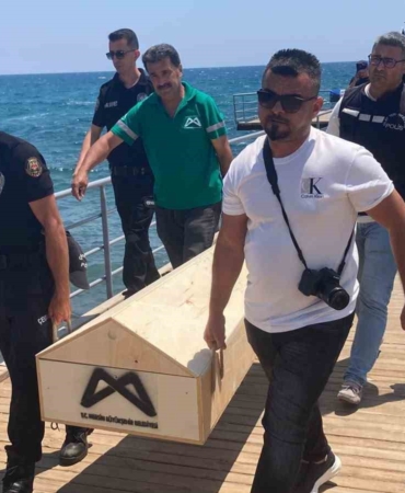 kizkalesi-aciklarinda-ceset-bulundu-inceleme-baslatildi-bPCZDRkj.jpg