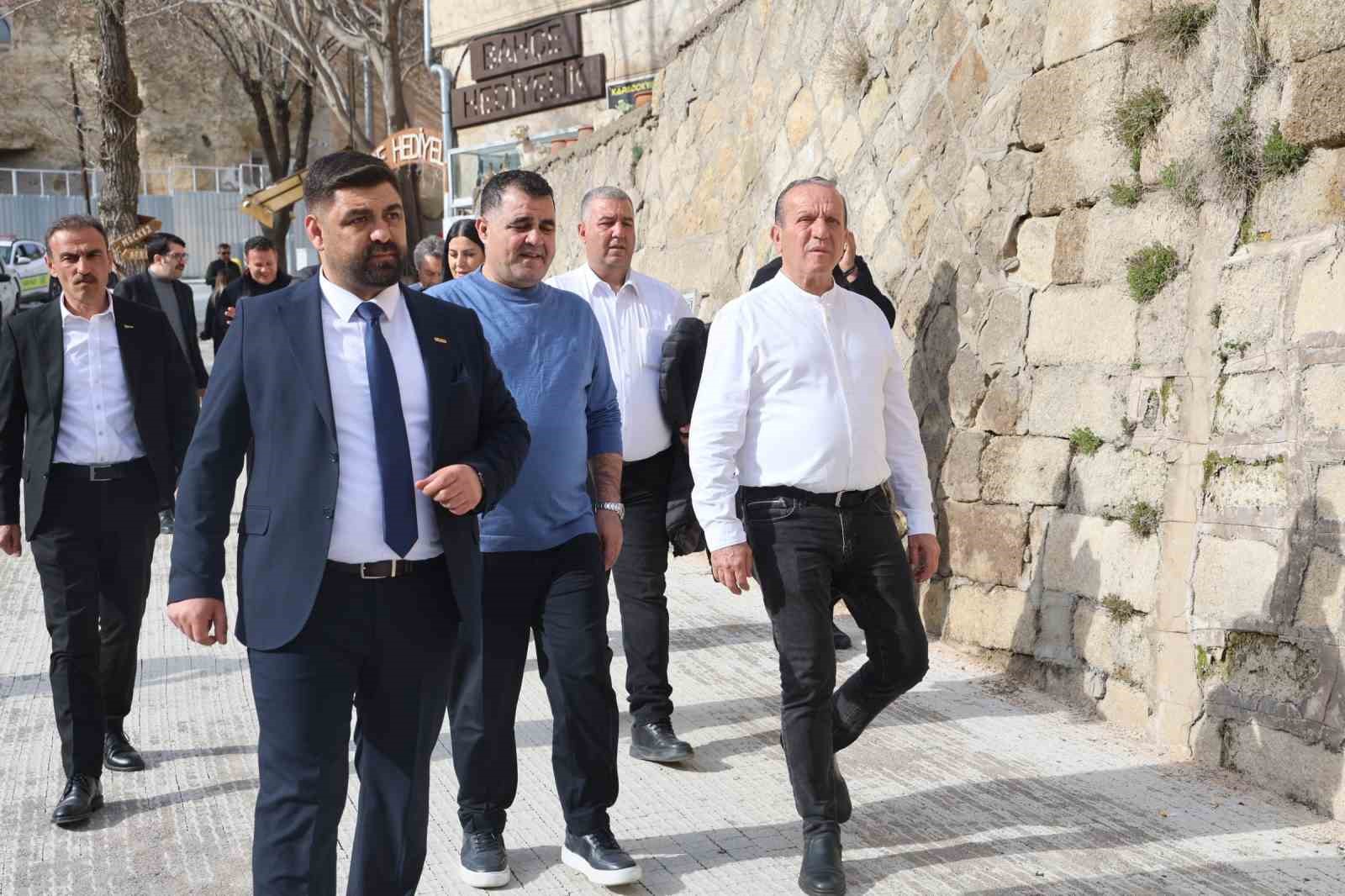 kktc basbakan yardimcisi ataoglu farkli ulkelere gitmek yerine kendi adamizi ziyaret edin 6 ETA6VGDT