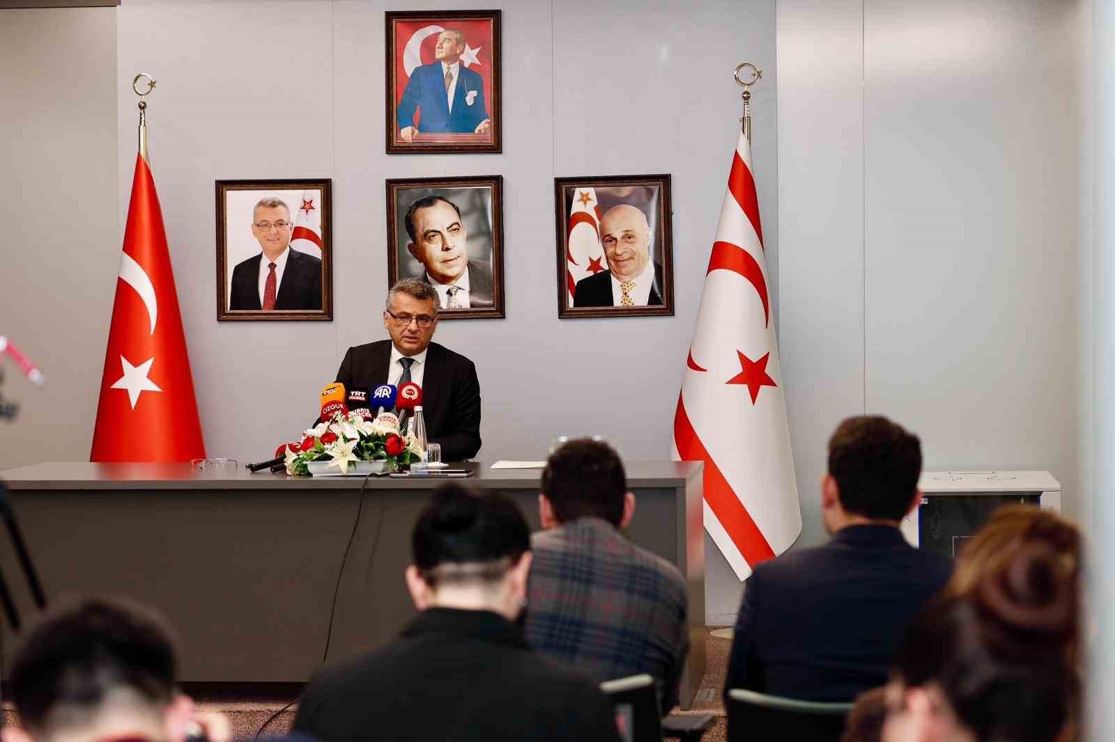 kktc cumhurbaskani erhurman donusumlu baskanlik gibi temel basliklar netlesmeden ikinci asamaya gecilmesi mumkun degildir wKgrLuLm