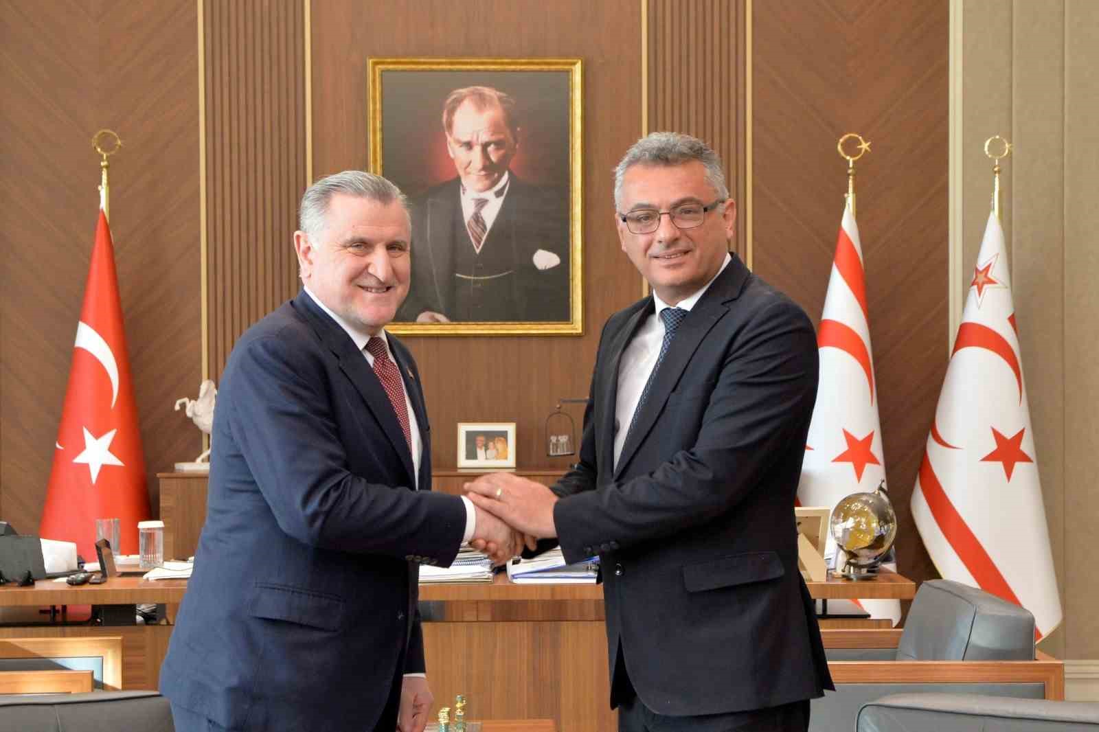 kktc cumhurbaskani erhurman genclik ve spor bakani baki kabul etti 0 ILk9BGVS
