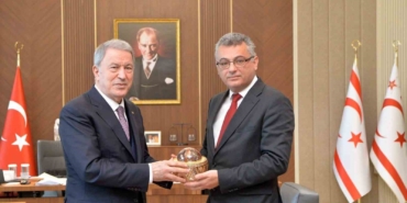 kktc-cumhurbaskani-erhurman-tbmm-milli-savunma-komisyonu-baskani-akari-kabul-etti-6zTLDq66.jpg