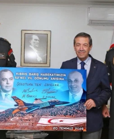 kktc-disisleri-bakani-ertugruloglu-turk-f-16lari-ile-buyuk-gurur-duyuyoruz-bxq6zbzW.jpg