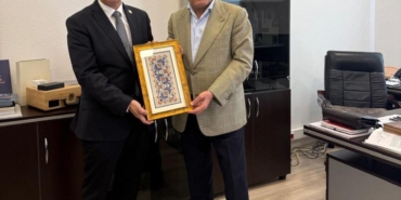 kktc-ile-azerbaycan-arasinda-medya-alaninda-is-birligi-k5BRt9gB.jpg