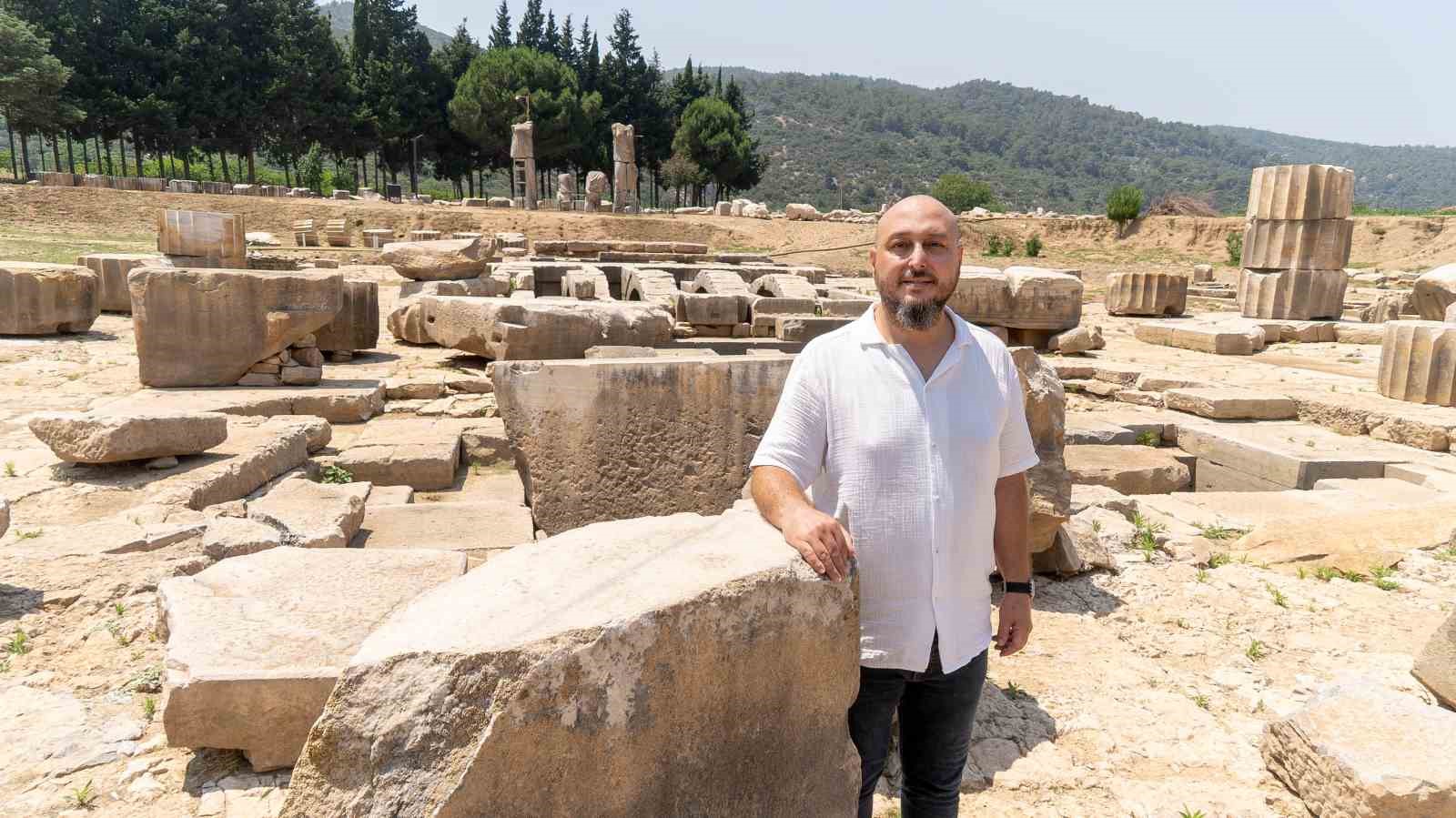 Klaros Antik Kenti, Saya Holding’in sponsorluğunda gün yüzüne çıkıyor 15 klaros antik kenti saya holdingin sponsorlugunda gun yuzune cikiyor 11