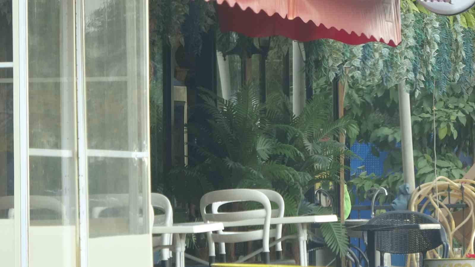klima borusu bomba gibi patladi musteriler sokaga kacti 2 bbHph7B5