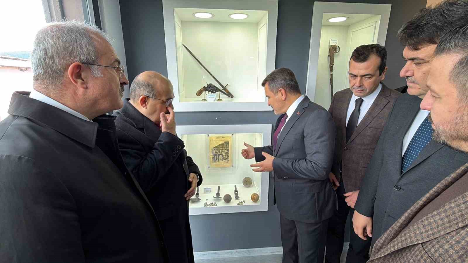 koca seyitin kunye defteri ve genclik fotografi ortaya cikti 3 ML9ZGdQg