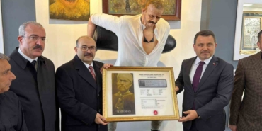 koca-seyitin-kunye-defteri-ve-genclik-fotografi-ortaya-cikti-pJ9S1dWz.jpg