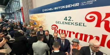 kocaeli-42inci-kez-bayramlasti-renkli-ve-uluslararasi-bulusma-Z1y2gvvA.jpg