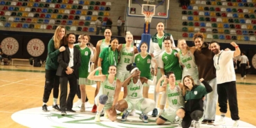 kocaeli-kadin-basketbol-ligden-cekildi-iDaEFZP2.jpg