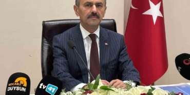 kocaeli-valisi-aktas-gemide-1-kisi-kaldi-kurtarma-calismalari-suruyor-zVOnpEhz.jpg