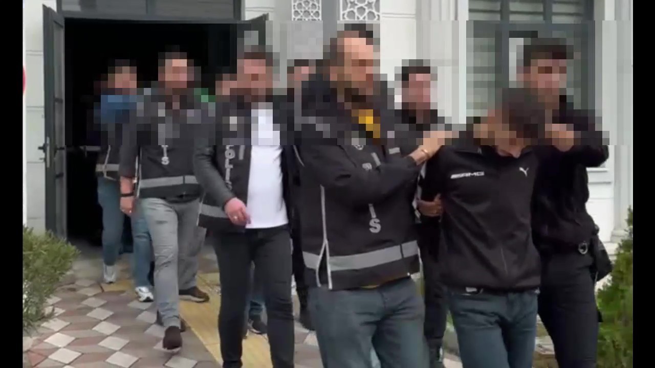 kocaeli ve istanbulda suc orgutune operasyon 12 tutuklama 0 Hb6R5hXA