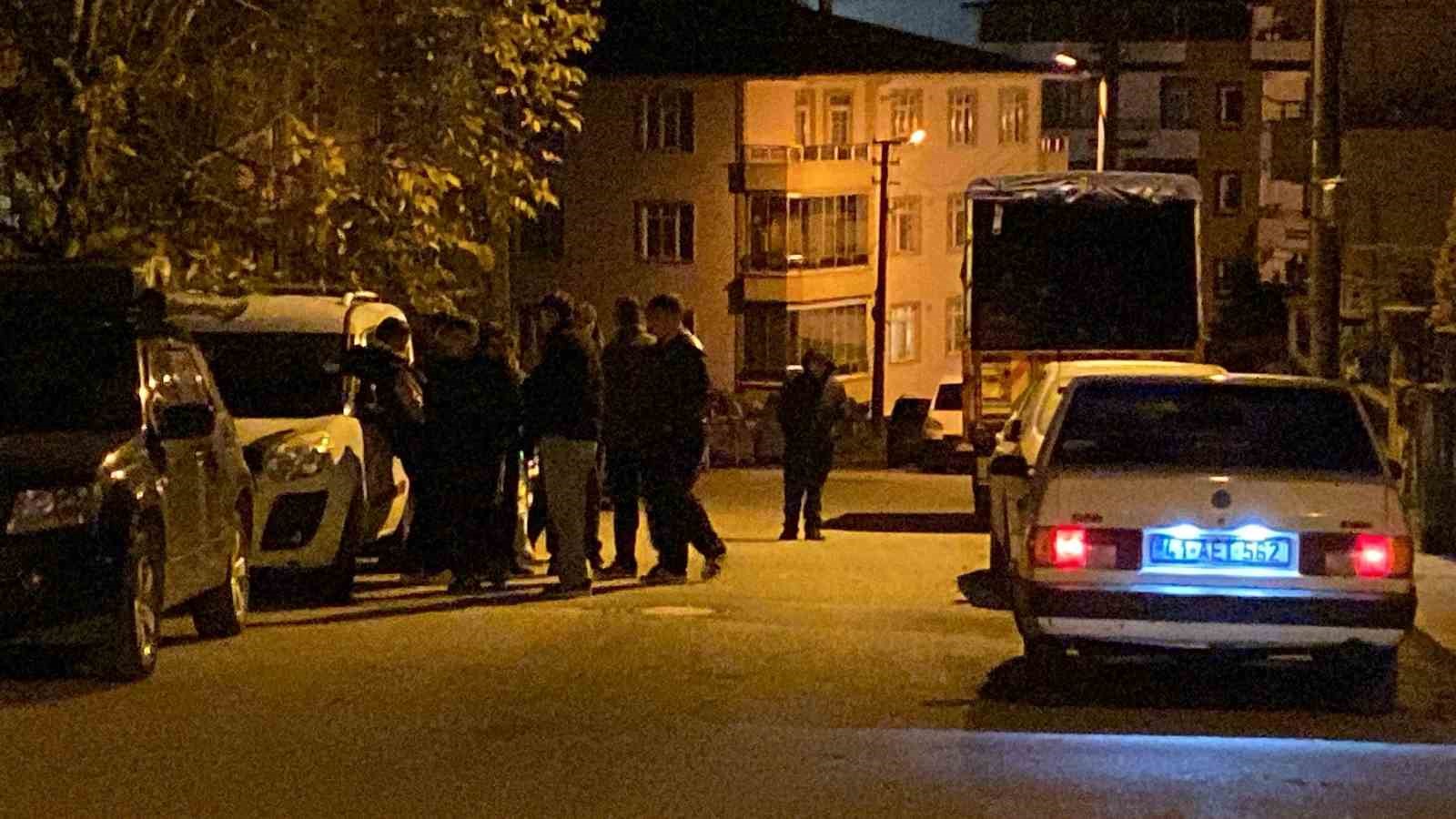 kocaelide 16 yasindaki genc evde basindan vurulmus halde bulundu 0 ZnpztwlA