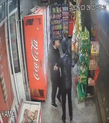 kocaelide 17 yasindaki gencin oldugu kavganin goruntuleri ortaya cikti 0 VzHVpcIW