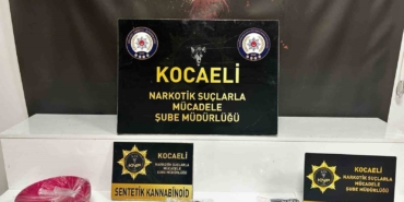 kocaelide-4-bin-920-adet-uyusturucu-hap-ele-gecirildi-Gr4TGyS2.jpg