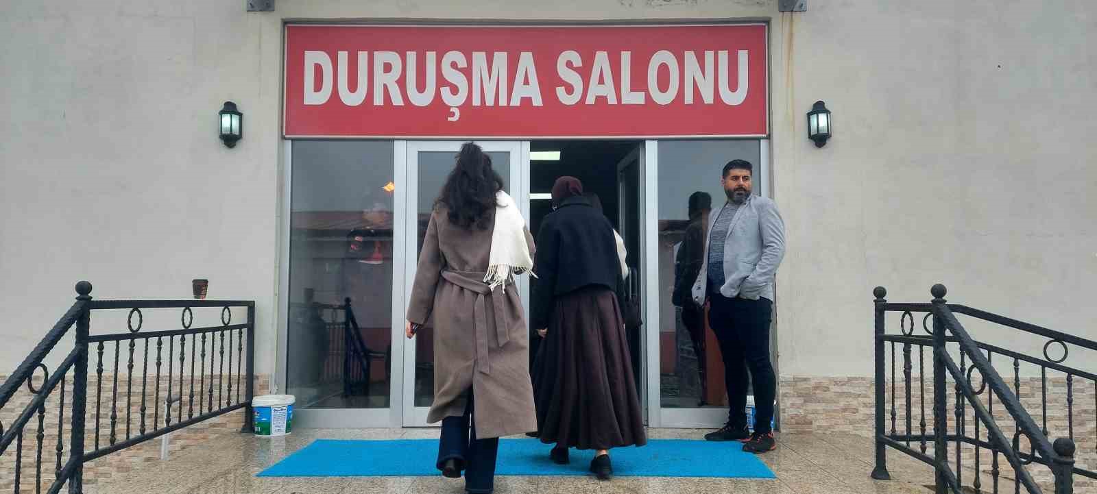 kocaelide 7 kisinin hayatini kaybettigi fabrika yangini davasinda ucuncu gun 0 SRbFDC2G