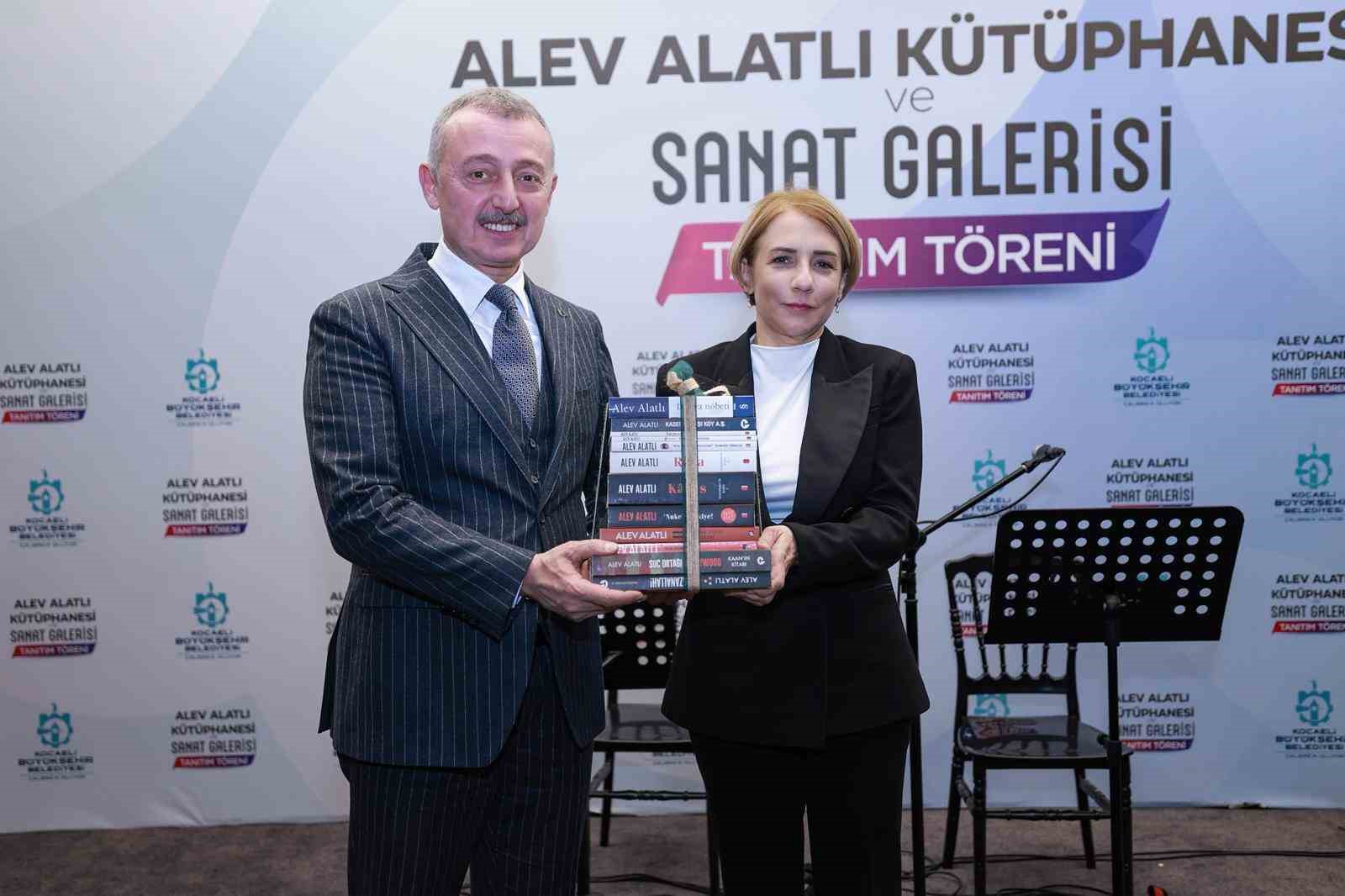 kocaelide alev alatli kutuphanesi ve sanat galerisi torenle tanitildi 4 asbRv28l