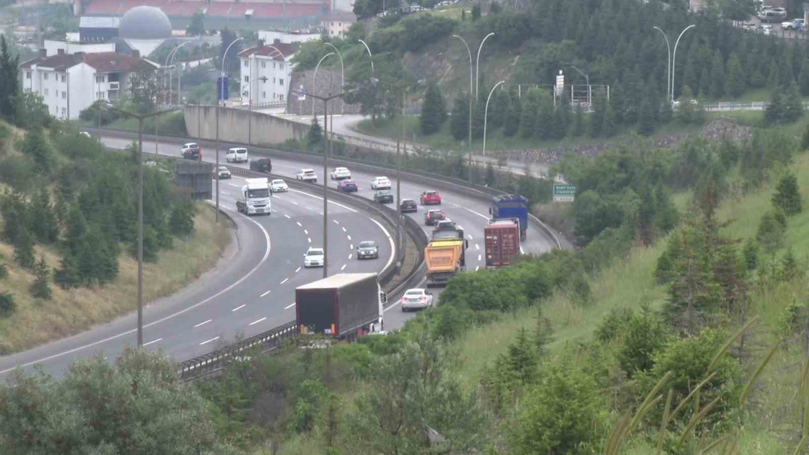 kocaelide bayram tatilinin 3 gununde trafik akici seyrediyor 0 8fEdYd74