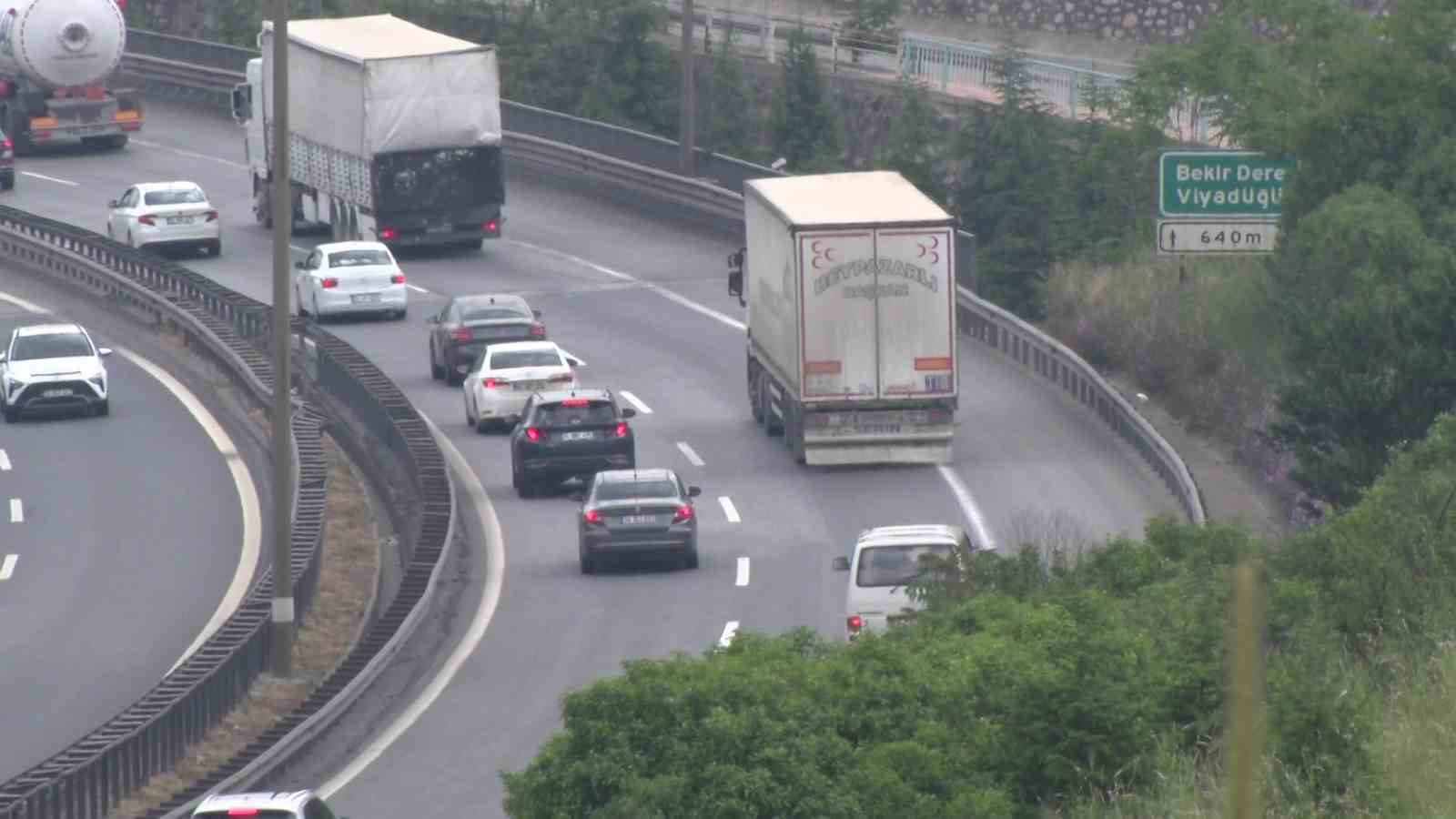 kocaelide bayram tatilinin 3 gununde trafik akici seyrediyor 1 kXVqluZR