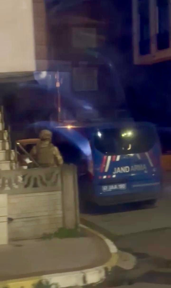 kocaelide buyuk deas ve el kaide operasyonu 37 gozalti 0 HX8XmRIG