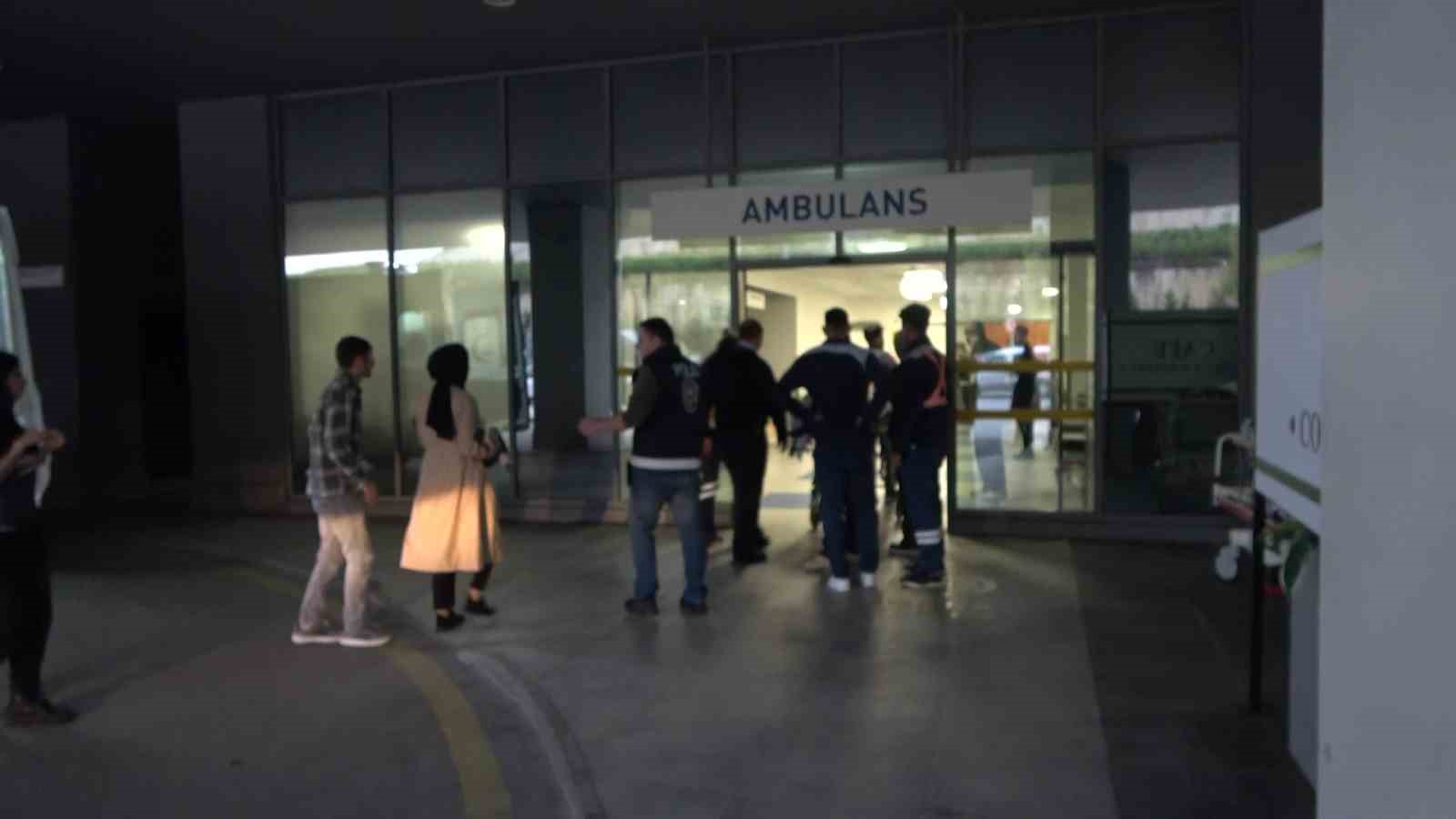 Kocaeli’de dehşet: Eşini boğazından bıçaklayarak ağır yaraladı 6 kocaelide dehset esini bogazindan bicaklayarak agir yaraladi 2 LVk1JSnM