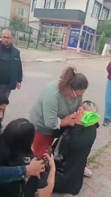 Kocaeli’de dehşet: Eşini boğazından bıçaklayarak ağır yaraladı 10 kocaelide dehset esini bogazindan bicaklayarak agir yaraladi 6 M4WCdr5h