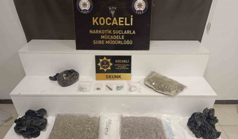 kocaelide-kilolarca-skunk-ele-gecirildi-ENChQcBk.jpg
