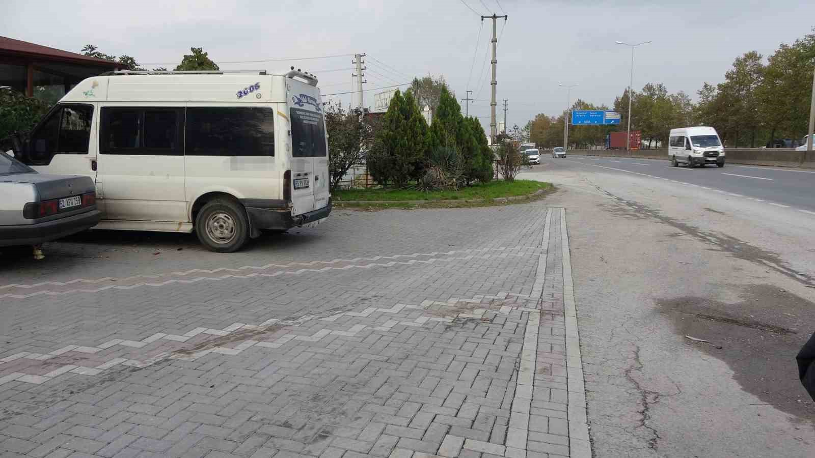 Kocaeli’de kontrolden çıkan otomobil dehşet saçtı: 1 ölü, 3 yaralı 8 kocaelide kontrolden cikan otomobil dehset sacti 1 olu 3 yarali 4