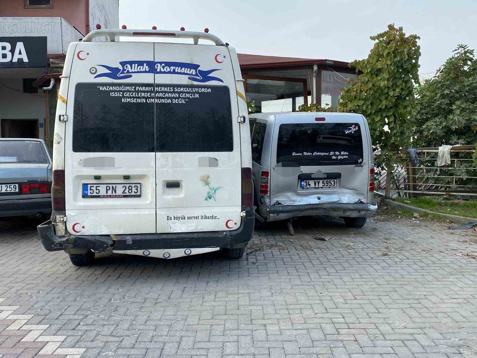 Kocaeli’de kontrolden çıkan otomobil dehşet saçtı: 1 ölü, 3 yaralı 11 kocaelide kontrolden cikan otomobil dehset sacti 1 olu 3 yarali 7 CLpsZ9X4