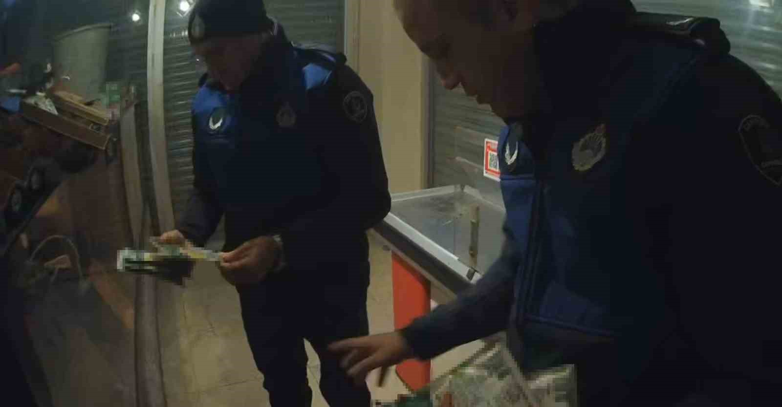 kocaelide merdiven alti tavuk parcalama tesisine sucustu 4 FmeT6wkH