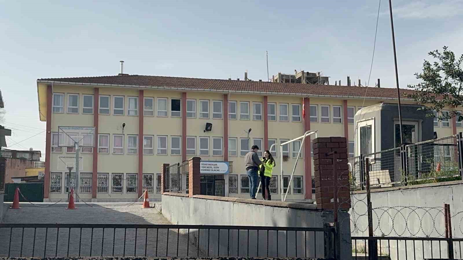kocaelide ogrencileri taciz ettigi iddia edilen calisan tutuklandi 1 YEnnR4iL