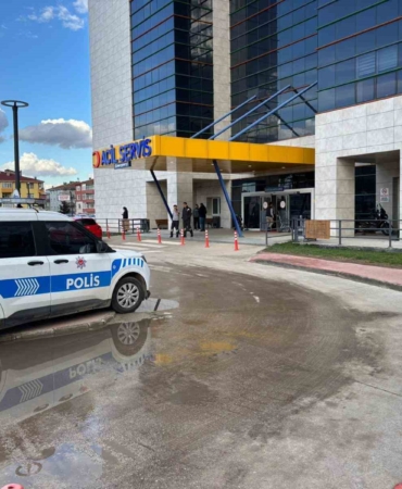 kocaelide-polise-bicakla-direnen-supheli-silahla-vurularak-yakalandi-kL3ggSeO.jpg