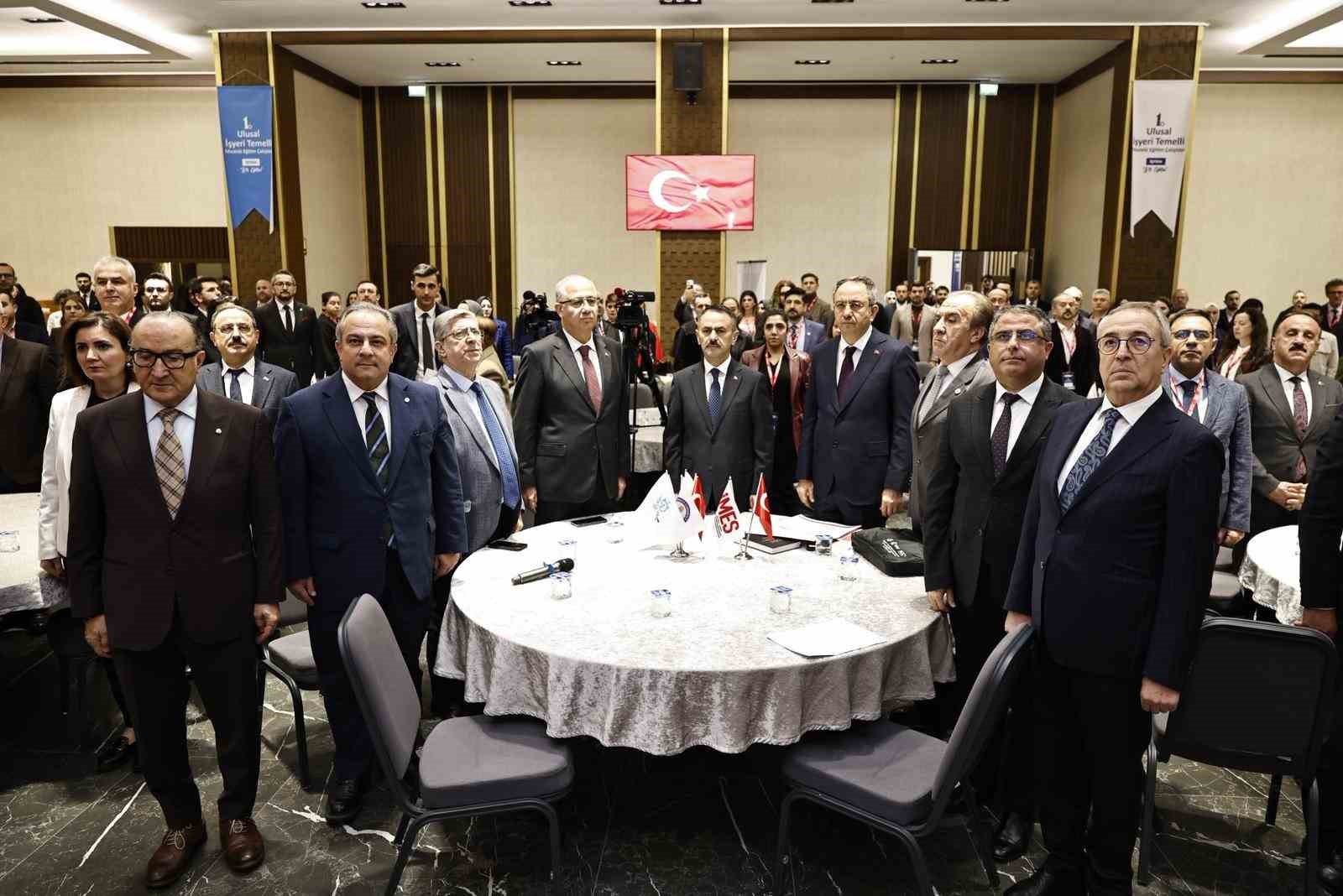 kocaelide sanayinin nitelikli is gucu ihtiyaci ele alindi 1 hJ7Q6mIa