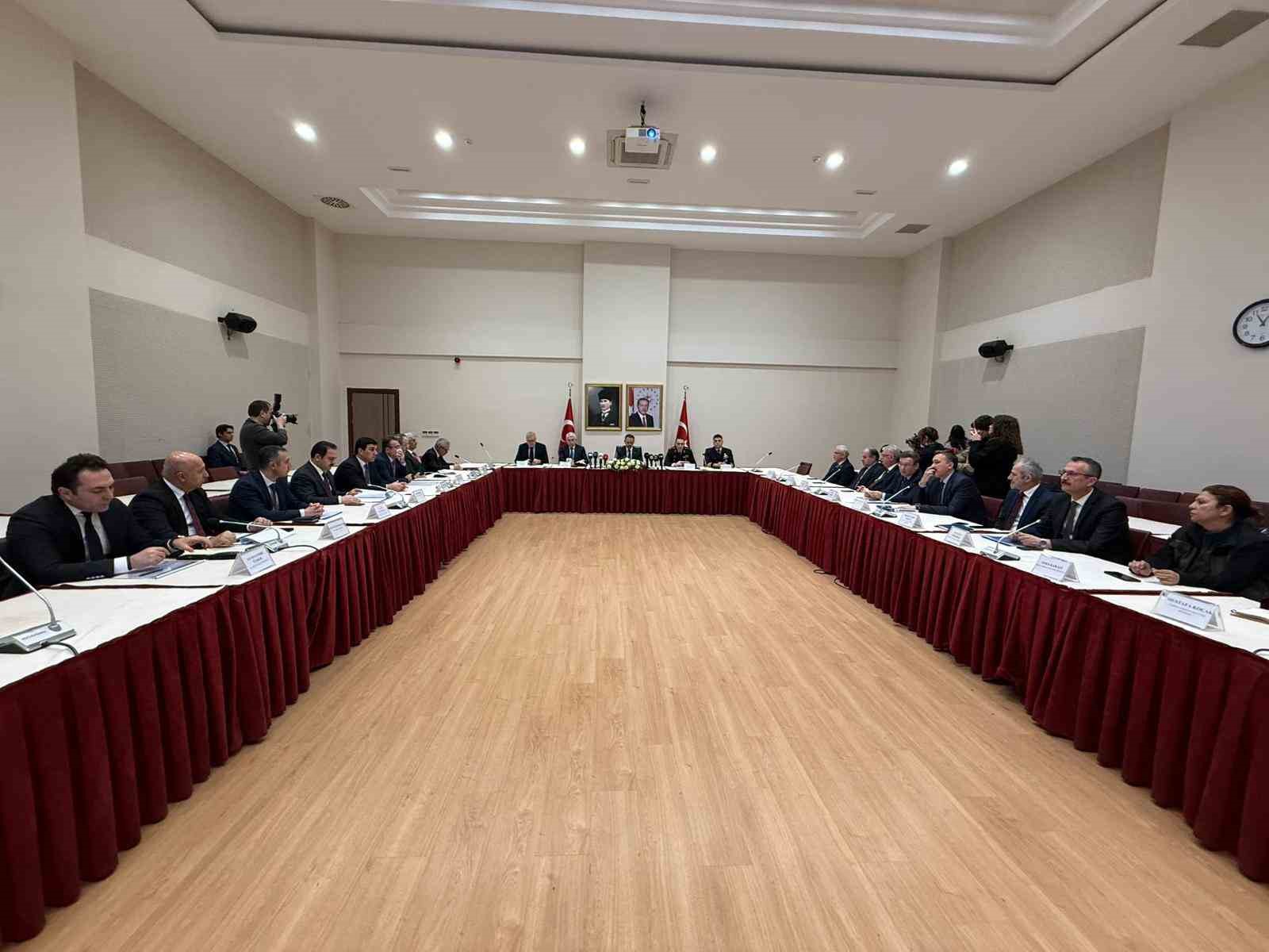 kocaelide subat ayinda aranan 397 hukumlu yakalandi 2 nkiF3Cdr